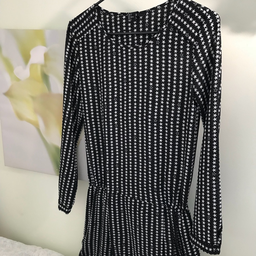 H&M Black and white star print dress